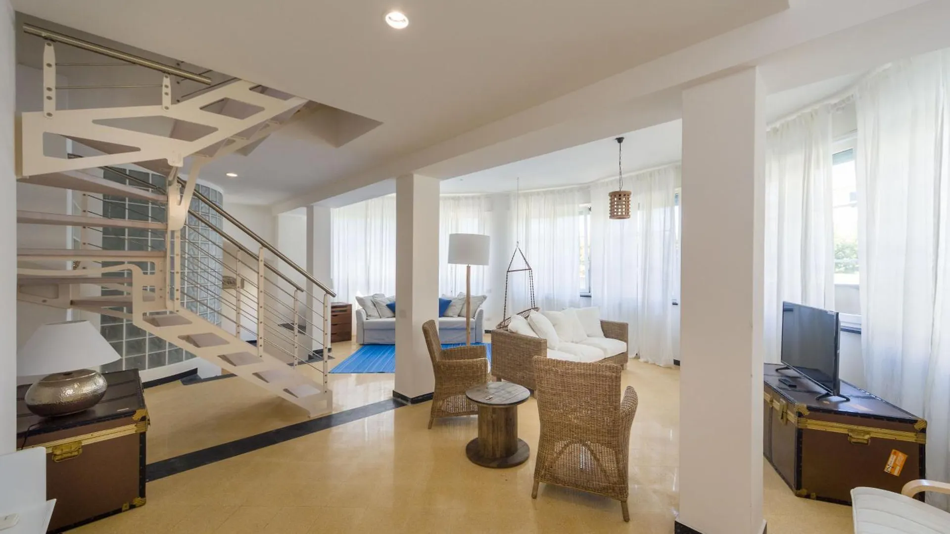 Cinque Terre Moneglia Apartments