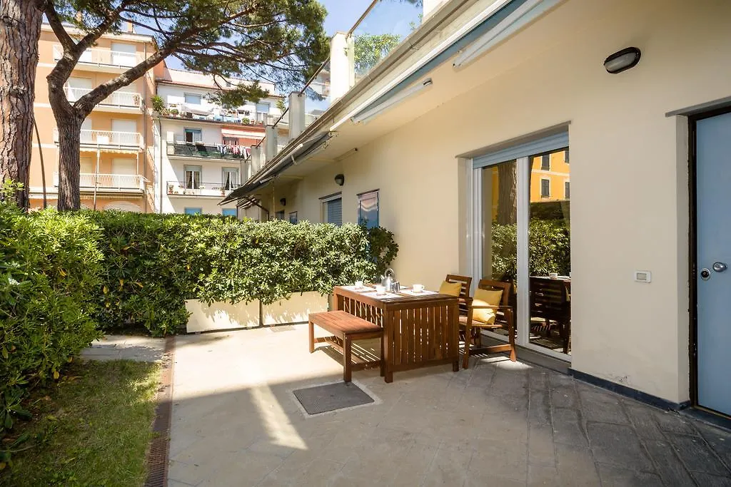 Cinque Terre Moneglia Apartments
