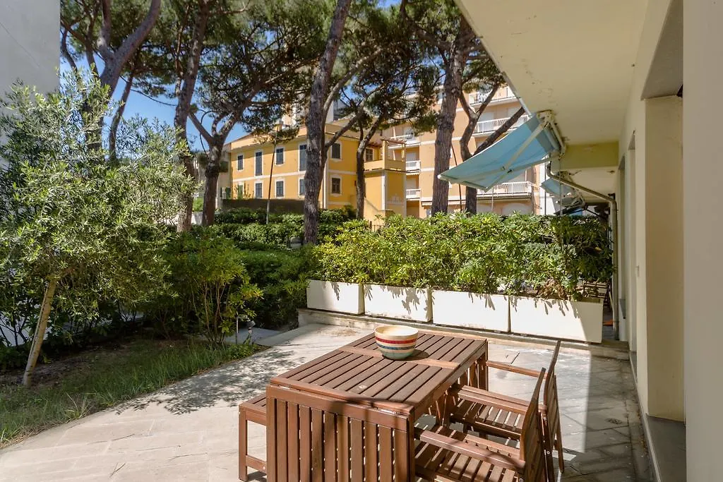 Cinque Terre Moneglia Apartments