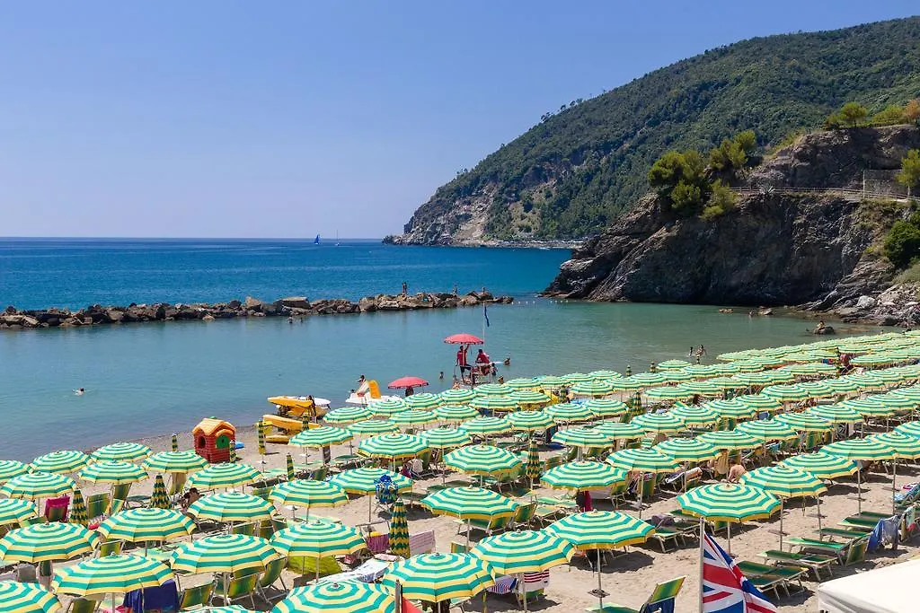 Cinque Terre Moneglia Apartments