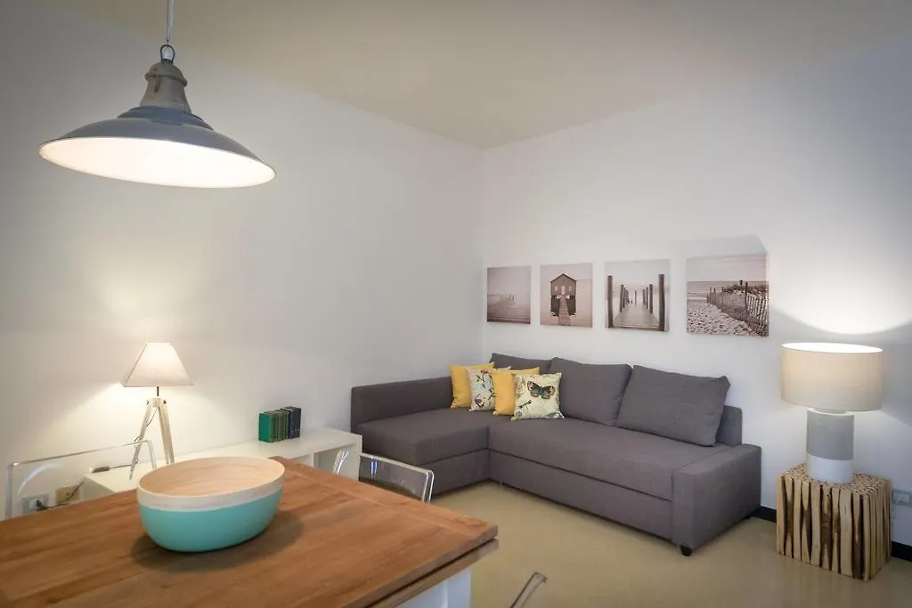Cinque Terre Moneglia Apartments